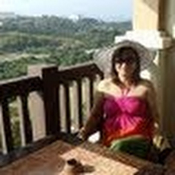 Meet your Posher, Myrna - Picture 1 of 1